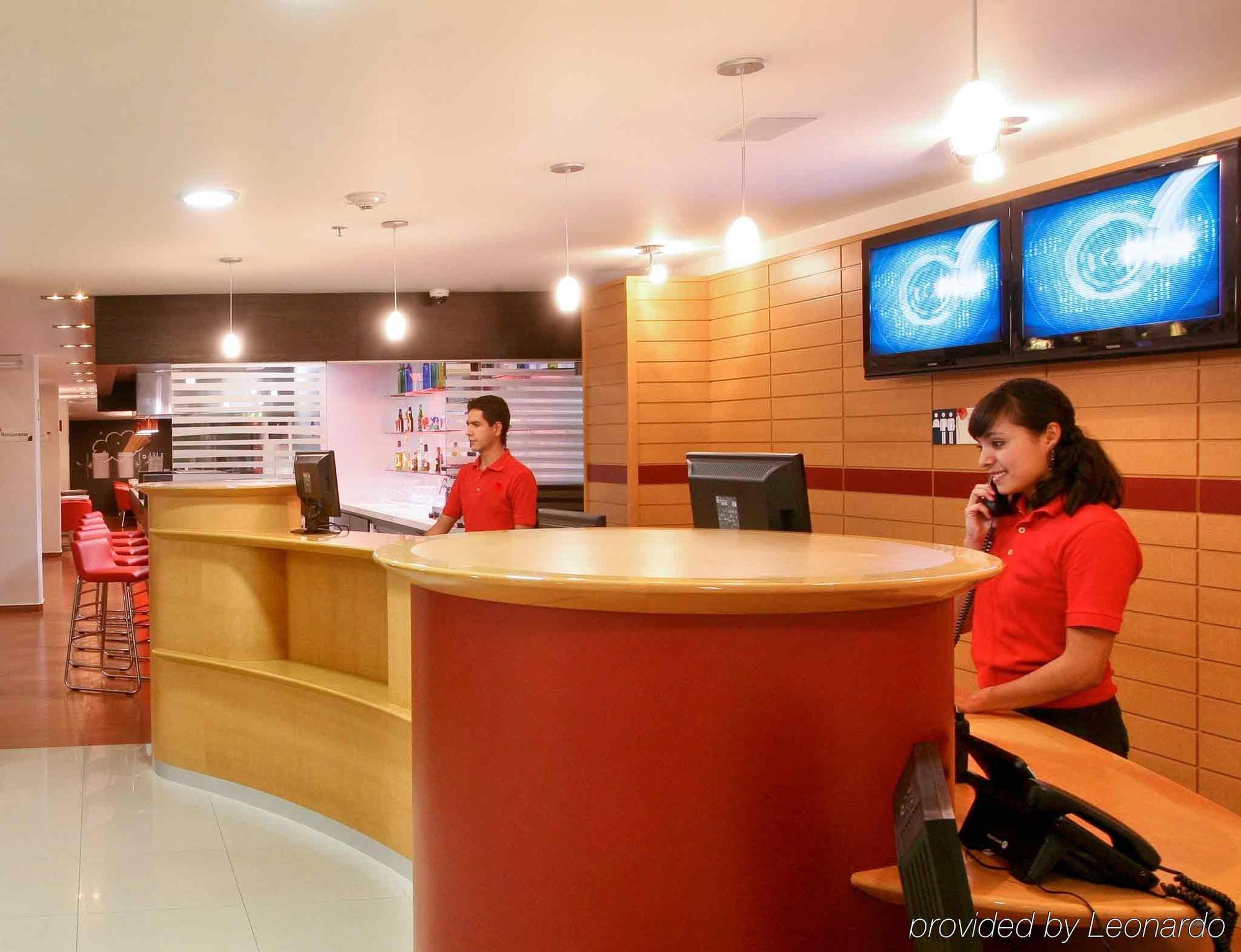 Ibis Aguascalientes Norte Exterior foto